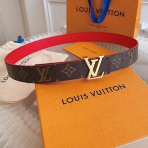 Louis Vuitton Women’s Belt Size 90